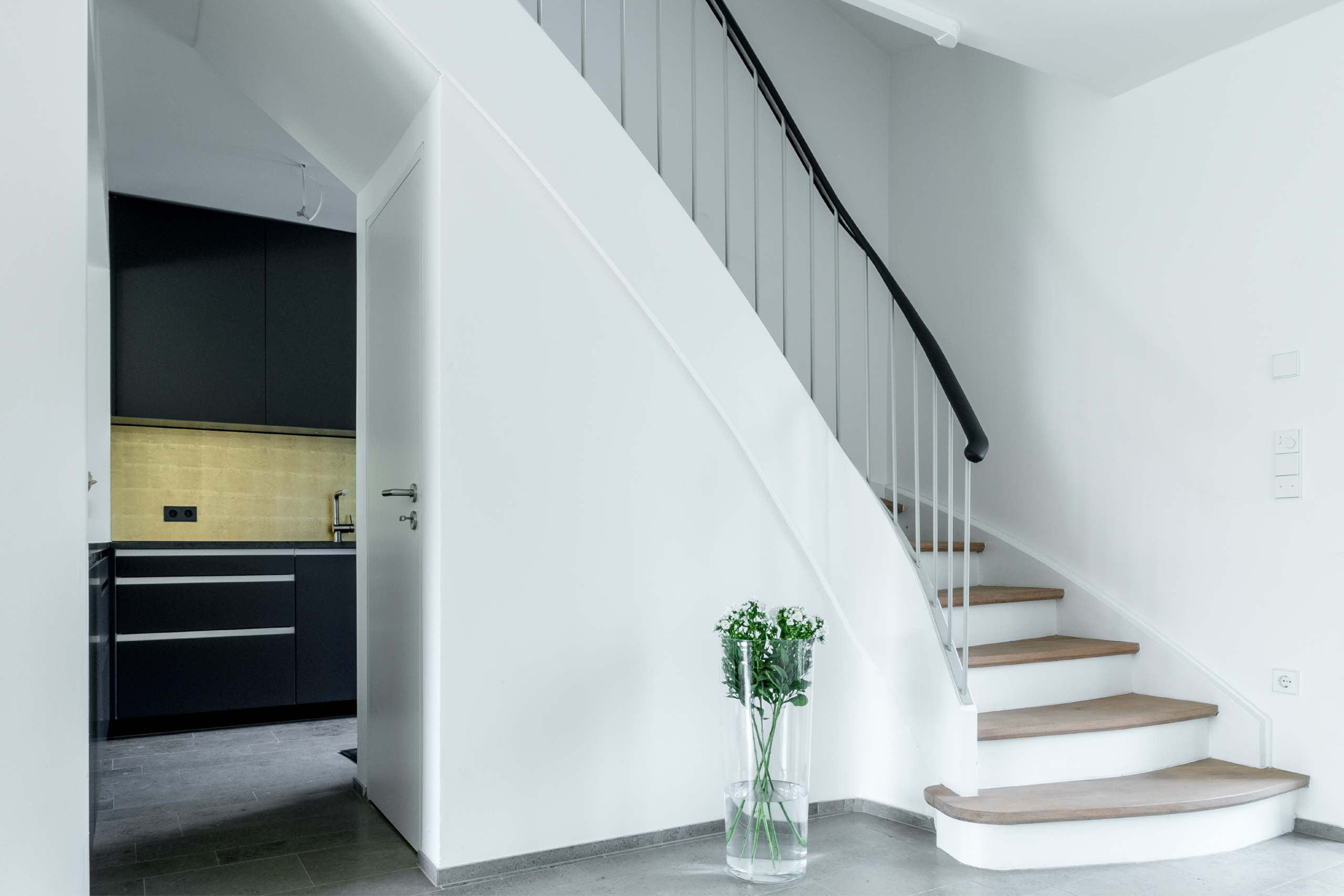 Kernsanierung, Reihenhaus, natürliche Materialien